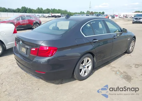 2013 BMW 528I xDrive z USA, uszkodzony, nr VIN WBAXH5C50DDW13775